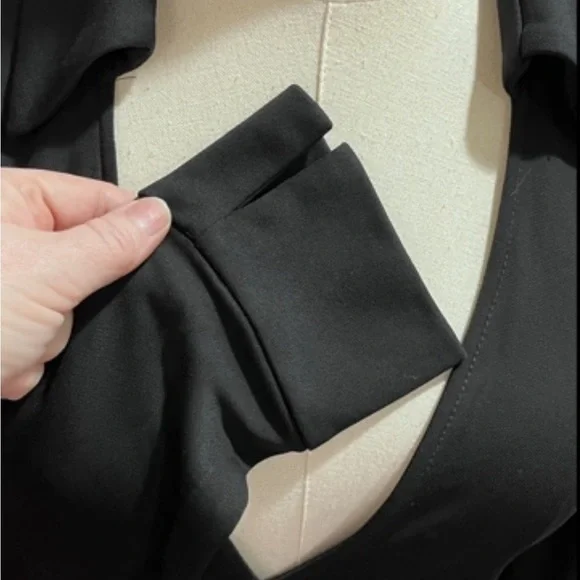 Diane Von Furstenburg New Jeanne Two Black Crepe Wrap Tie Plunge Dress Sz Xs-Sm - Picture 7 of 15